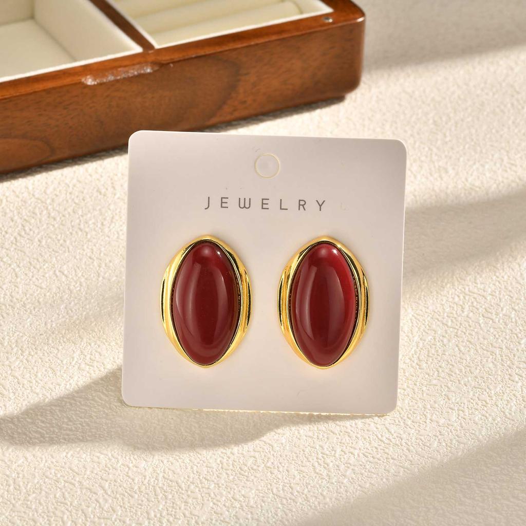 Vintage Luxury Large Geometry Oval Stud Earrings for Women Girls Fashion Metal Charms Piercing Jewelry Accessories Gifts