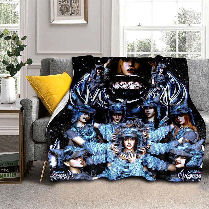 Soft flannel blanket, K-POPX-XG girl group poster blanket, portable home travel blanket, suitable for sofa beds, bedrooms, and