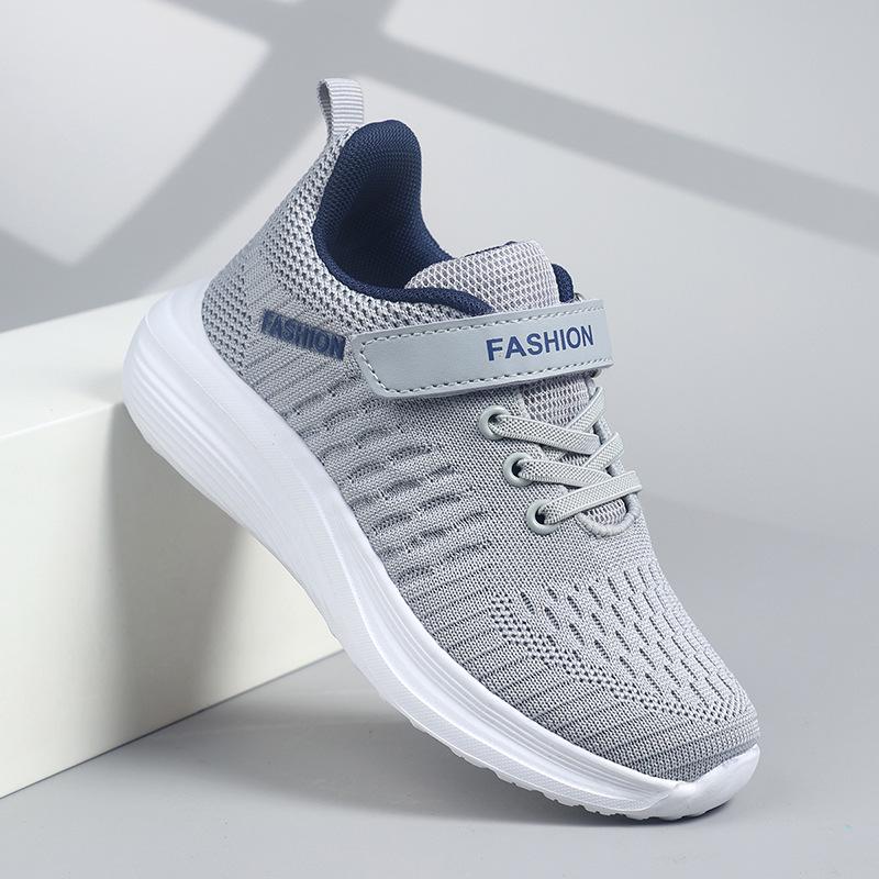 Boys' Lightweight Breathable Sports Shoes - Medium & Large Sizes for Casual Running and Student Campus Use.
