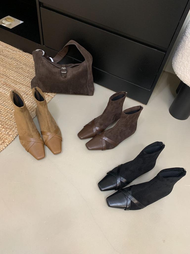 French Retro Suede Huge Good-looking Short Boots Women's Fashion Foreign Low-heeled Small Ankle Boots Square Head Elastic Thin Boots