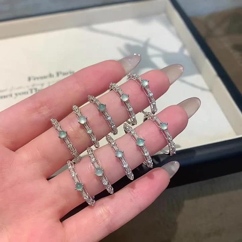 Fresh and Simple Natural Chalcedony Ring Light Luxury Silver Fashion Style Hollow Out Rings for Women Party