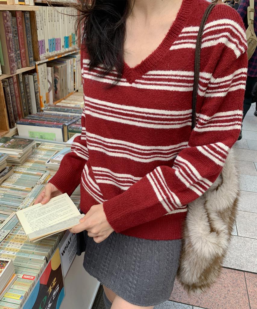 LETTER FROM MOON Brush Stripe V-Neck Knit (Burgundy)