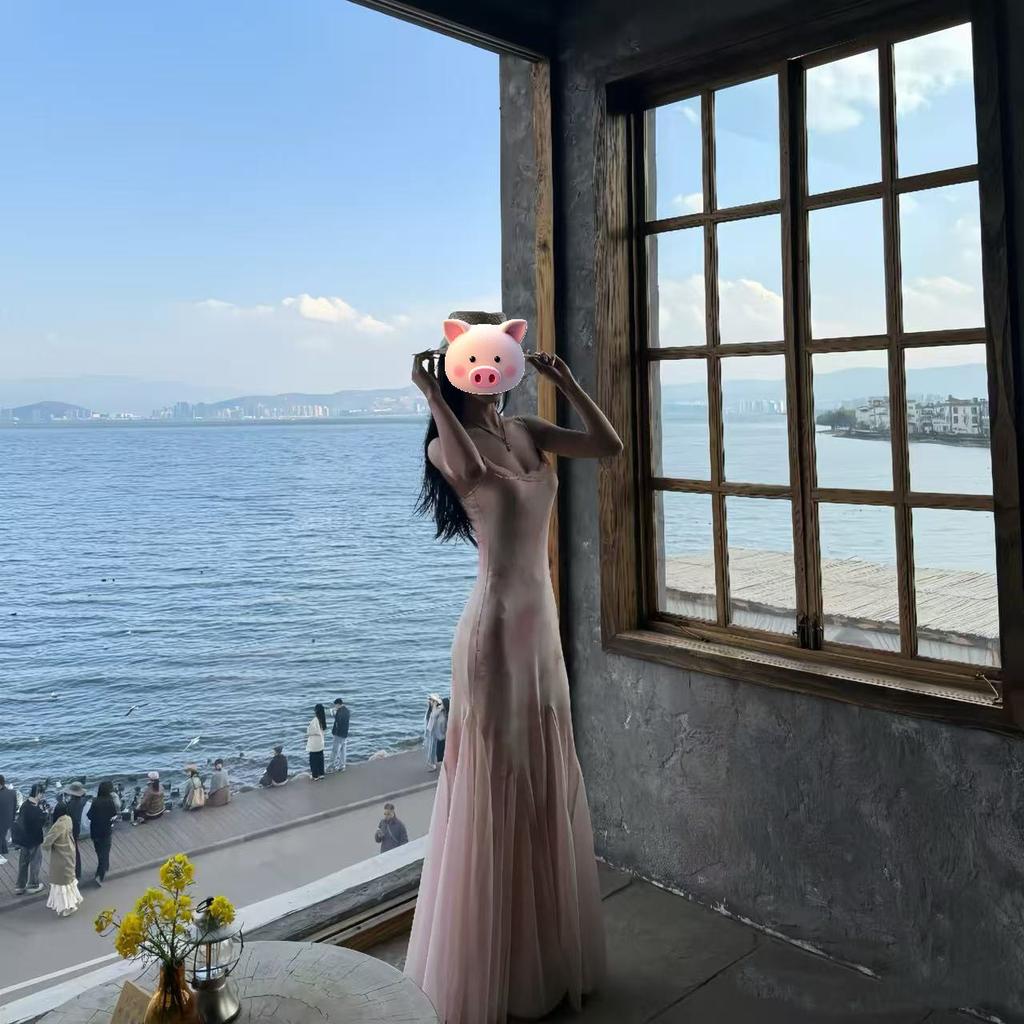 Dopamine South East Asia Island Vacation Dress Atmosphere Pure Desire Spice Girl Floral Mesh Buttocks Suspender Long Dress