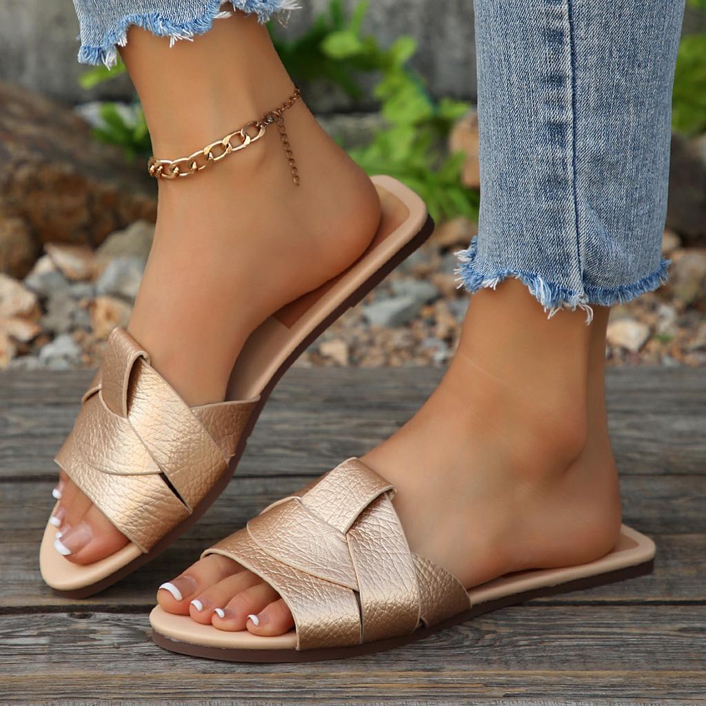 2025 New Summer Solid Color Flat Sandals 2025 Open Toe Outdoor Slippers Beach Women's Shoes Plus Size Zapatos De Mujer Slides