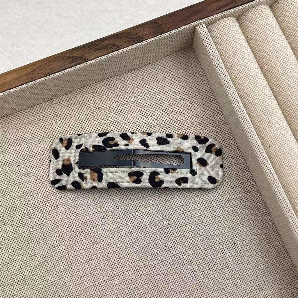Leopardmönstrad utskuren hårklämma set - Moln, Stjärna, Hårnålsstilar