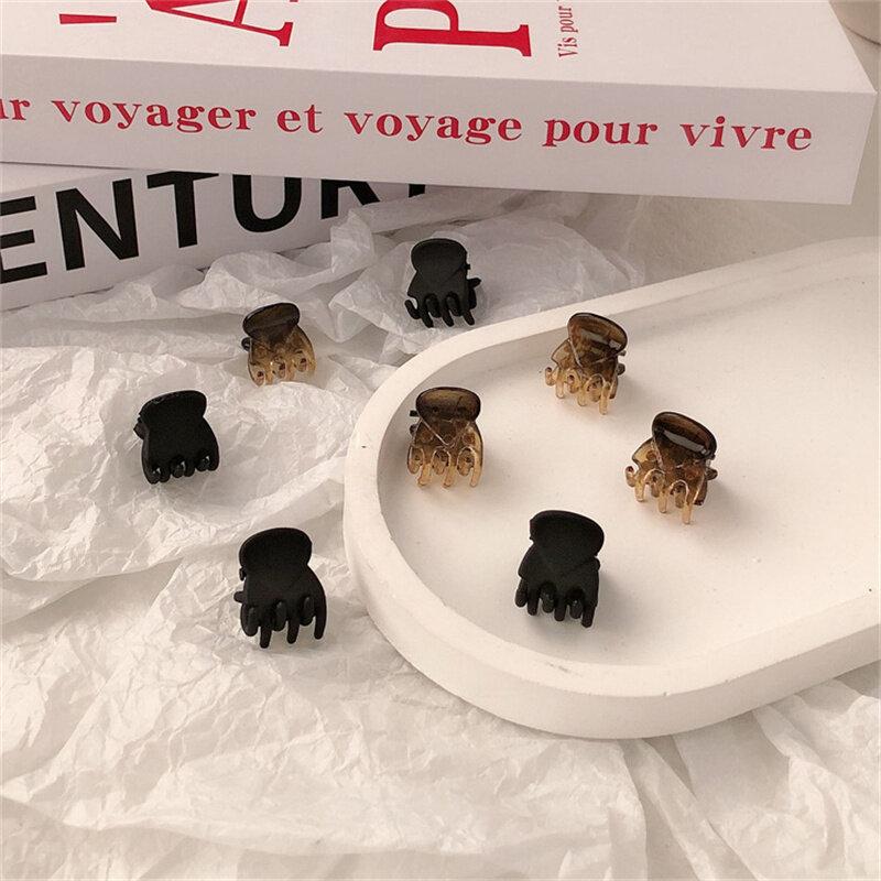 Plastic Mini Hair Clip Claw Cute Hair Clips Plastic Black Hairpin Clamp for Ladies Headwear Hair Styling