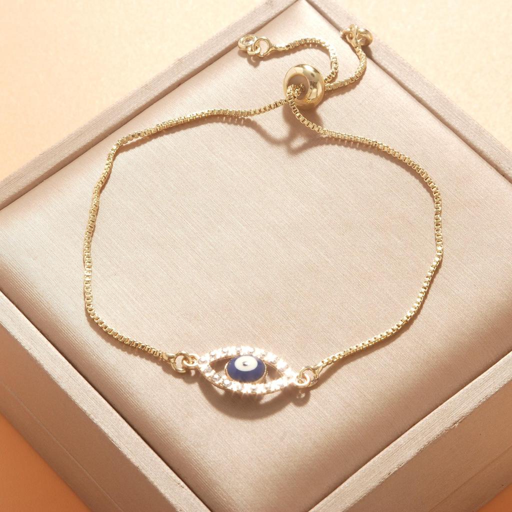 Verstellbares 8-förmiges Evil Eye Herzarmband für Damen - Europäische & Amerikanische Mode, Südostasiatischer Einfluss