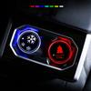 USB-aufladbare LED-Tassenunterlage Auto-Getränkeuntersetzer mit 7 bunten Lichtern zur Schaffung einer einzigartigen Autoatmosphäre Personalisierung der Fahrt