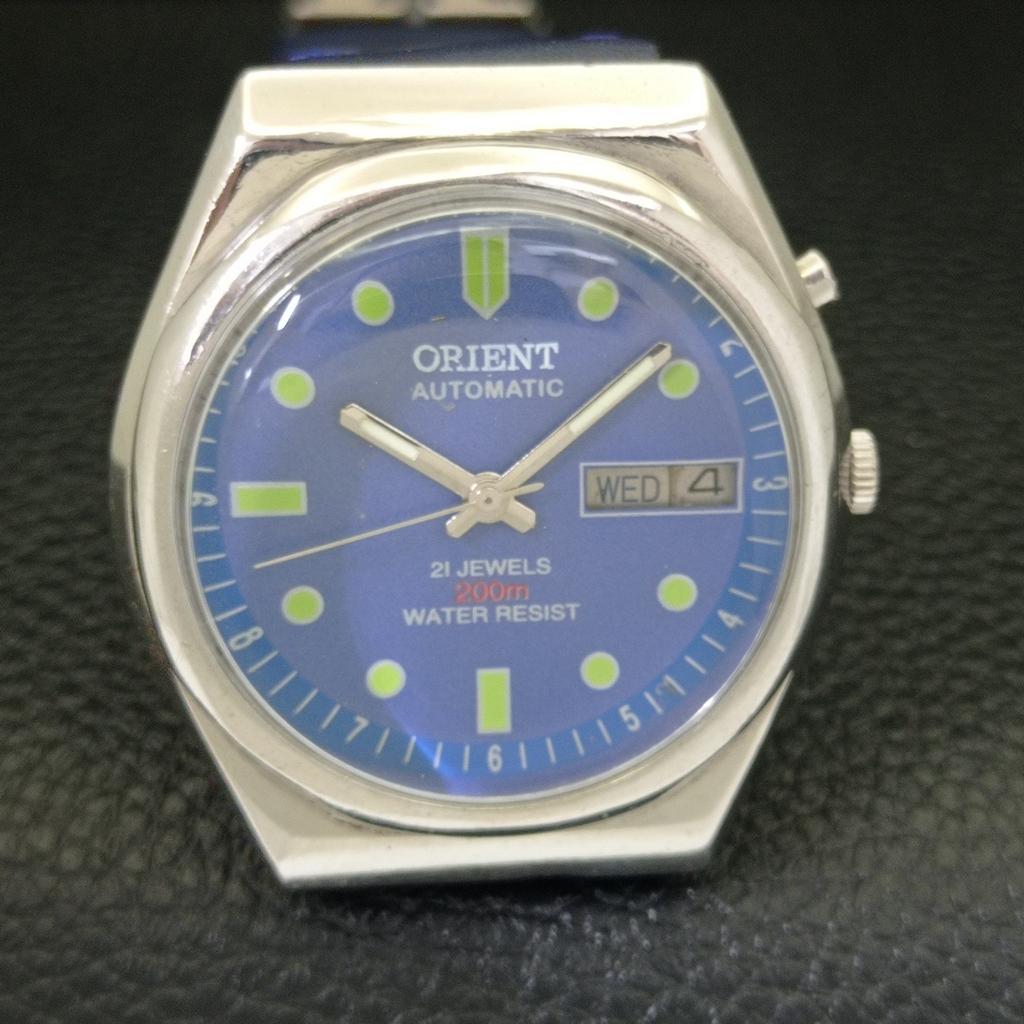 VINTAGE ORIENT AUTOMATIC 46941 JAPAN MENS BLUE COLOR DIAL WATCH a700711-5 R204-a700711