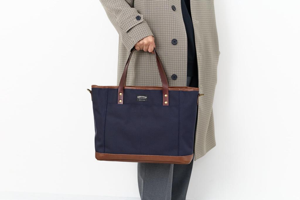 Tote Black [WONDER BAGGAGE] Bag, WDB-WBG039-BK