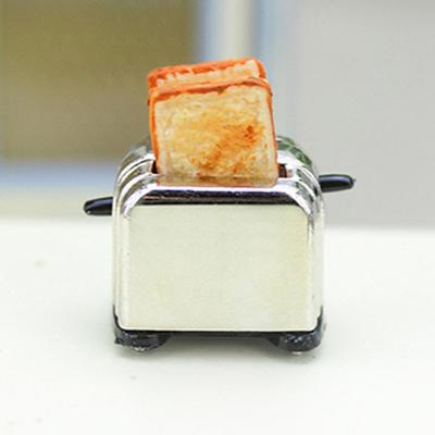 Yousheng Mini Toaster Model 1:12 Dollhouse Accessory Simulation Miniature Toaster with 2 Removable Toasts for Kitchen Scene