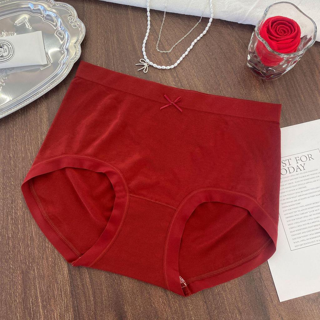 Ankela Plus Size Red Seamless Antibacterial Buttock-Lifting Women's Briefs, Mid-High Waist, Breathable, Year of the Rat Design.