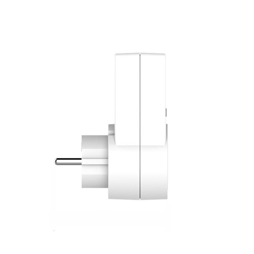 EU/UK Plug Automatic Voltage Protector Socket Over-Voltage Protection Controller Refrigerator