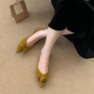 2025 New Autumn Pointed Suede Ruffle Edge Shallow Mouth Flat Bottom Versatile OL Commuter Professional Women's Single Shoes
