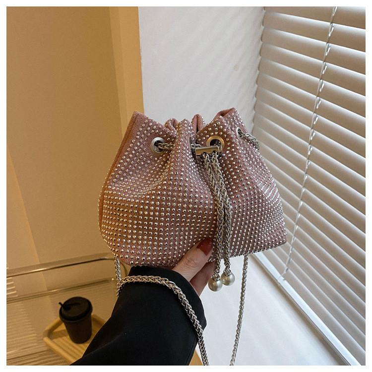 Stylish Chain Crossbody Bucket Bag 2023 New Large Capacity Pu Leather Trendy Handbag