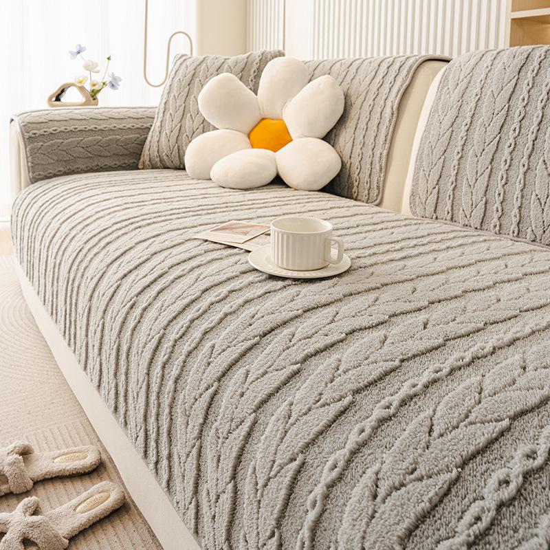 

Cream-Style Thickened Soft Fleece Sofa Cushion One-Piece Non-Slip Seat Cover for Fall Winter Cozy Warm Sofa Pad 70x70cm 1pc сірий