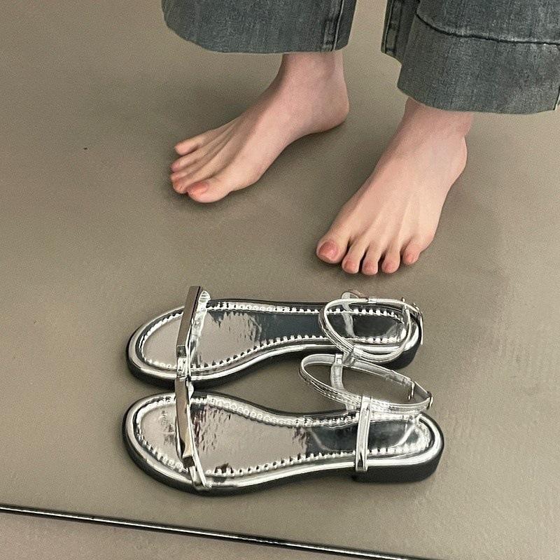 

French beautiful evening breeze with silver sandals women s summer 2025 new skirt high-end flat Roman shoes 40