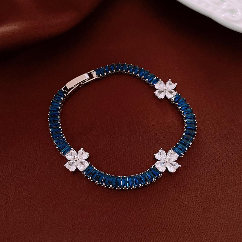 

Браслет с цирконом, браслет в стиле ретро, легкая роскошь, нишевые ювелирные изделия высокого класса