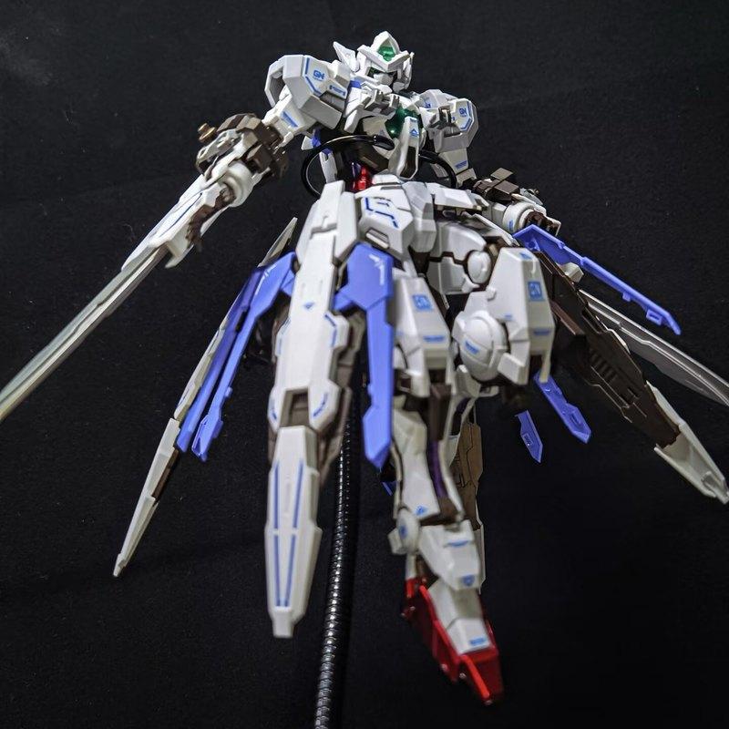 Daban 8816a Mg 1/100 White Astraea Type-E Assembly Model Kit With Gn Broadsword Movable Mecha Collectible Model Toy Gift
