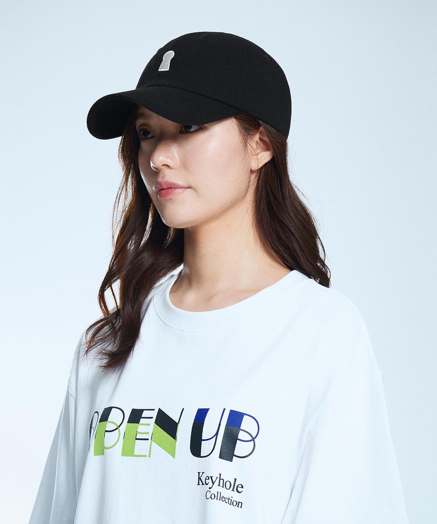 Sekeonmonollogeu Keyhole Signature Logo Ball Cap Black Seac001Black