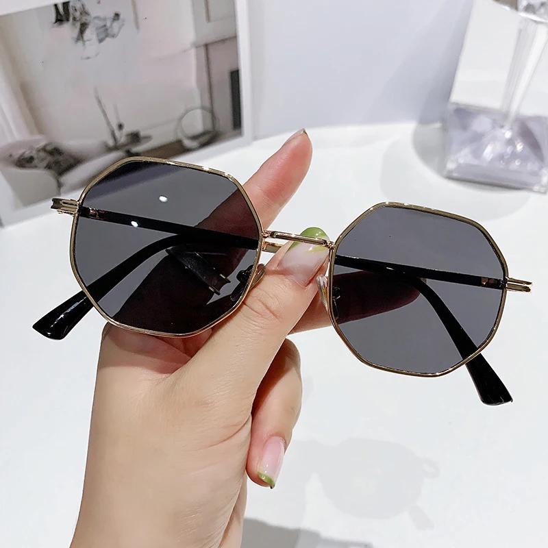 Vintage Polygon Sunglasses Women Brand Fashion Small Frame Sun Glasses Female Metal Gradient Retro  Feminino