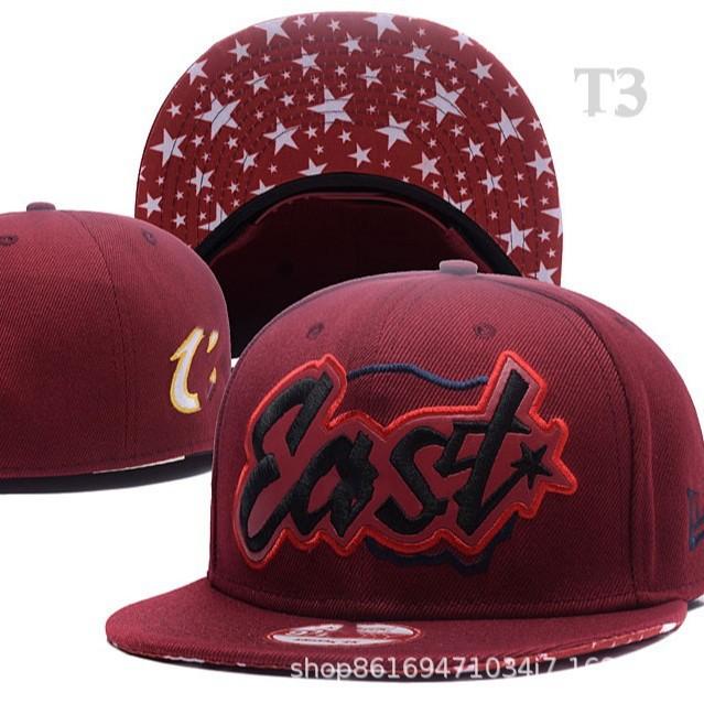 Cappellino da baseball a visiera piatta NBA Cavaliers James Stesso Bordo Piatto Cappello a visiera piatta Hip Hop Bordeaux Cappello Hipster da Uomo e Donna