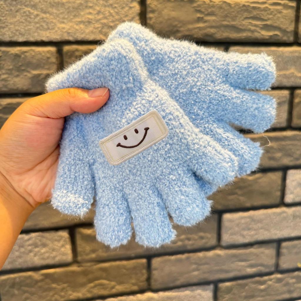 Korean Style Kids' Woolen Knit Five-Finger Gloves with Smiley Face for Autumn/Winter Warmth