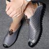 Mode Herren Hollow Out Sneaker Leder Herren Handgefertigte Slipper Leichtgewichtige Modeschuhe Herren Heißer Verkauf Herren Lässige Sommer Fahrschuhe