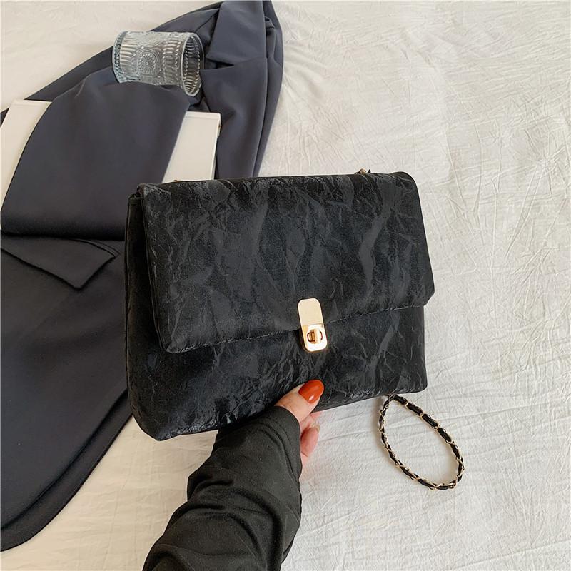 

Bag Women s 2024 New Niche Design Large Capacity Shoulder Crossbody Bag Casual Trend Fashion Personalized Small Square Bag чёрный