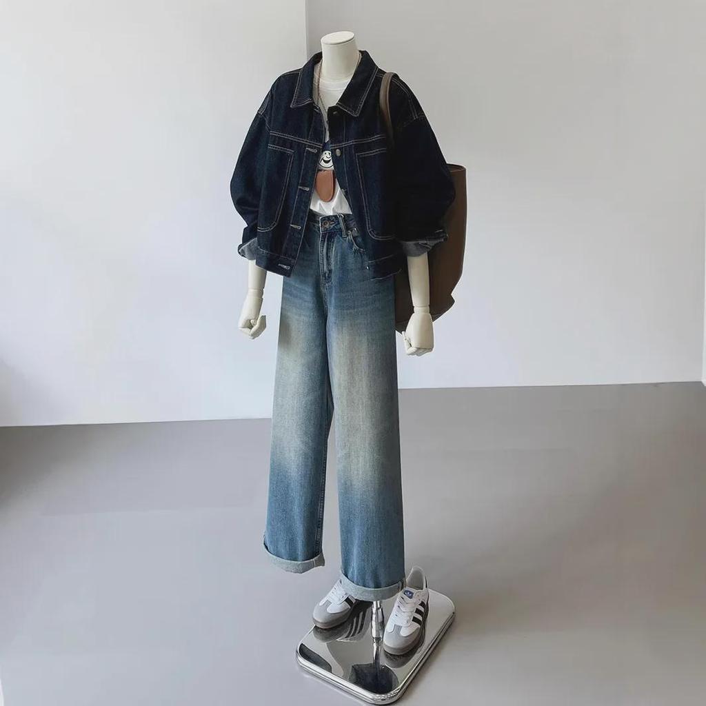 Women's Dark Blue Denim Jacket, Workwear-Inspired, Autumn Korean Style, Casual Pocket Design, Slimming Fit.