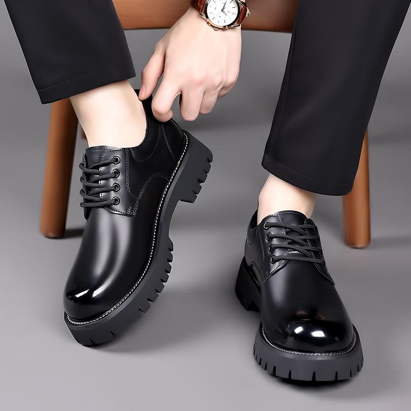 Men's Polished Leather Martin Boots - British Style, Versatile Casual Low-Top Short Boots for Autumn and Winter.