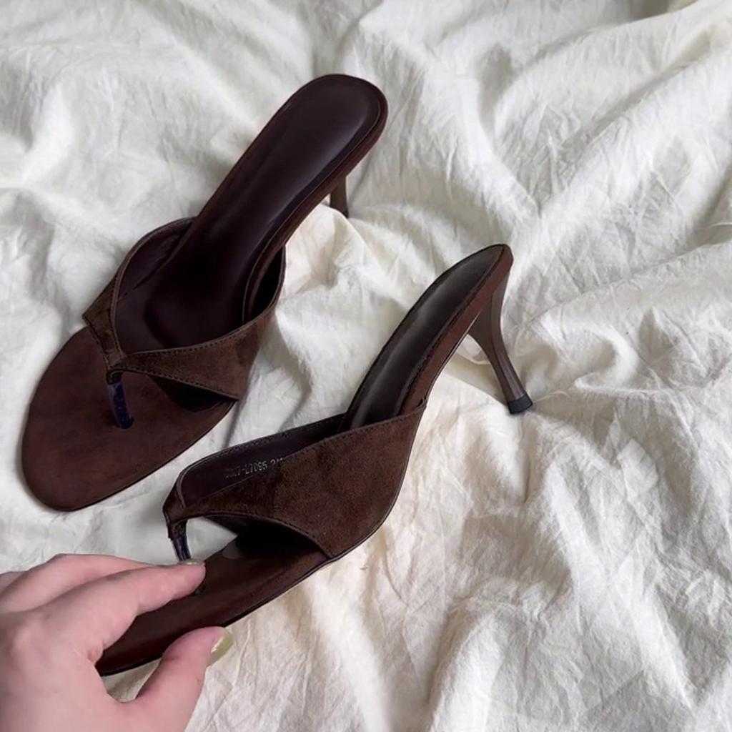 Retro High-heeled Toe Cool Slippers Flip-flops Women's Outer Wear with Skirt Simple Temperament Stiletto Sandals