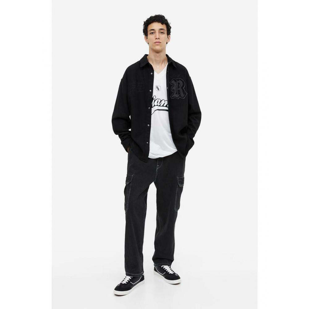 

Брюки-джоггеры HM Loose Fit Cargo deniM, черные 1157660002 MEUR MS