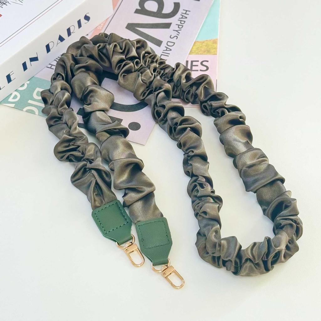Korean-Style Silk Mobile Phone Crossbody Lanyard: Versatile, Fashionable, Sturdy Anti-Loss Chain