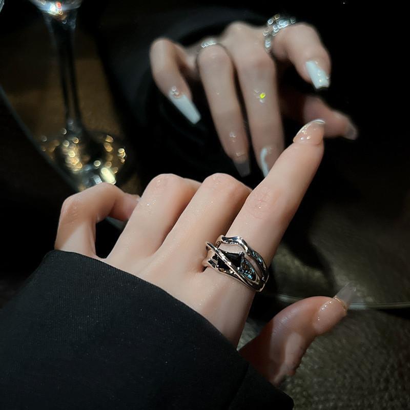 Chic Cold Aesthetic Black Zircon Ring Unique Womens Adjustable Fashion Accessory J4016