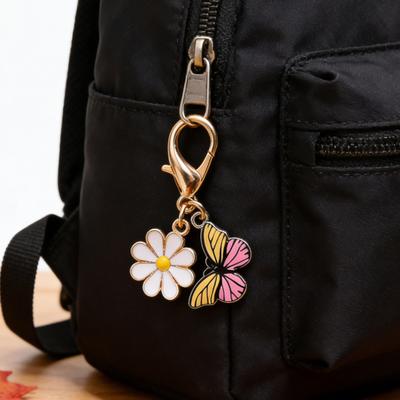 Portafortuna Fiore Tascabile Portachiavi Ispirazionale Farfalla/Ape/Coccinella Portachiavi Fiore Ciondolo con Biglietto Regali per Donne Amiche Colleghi