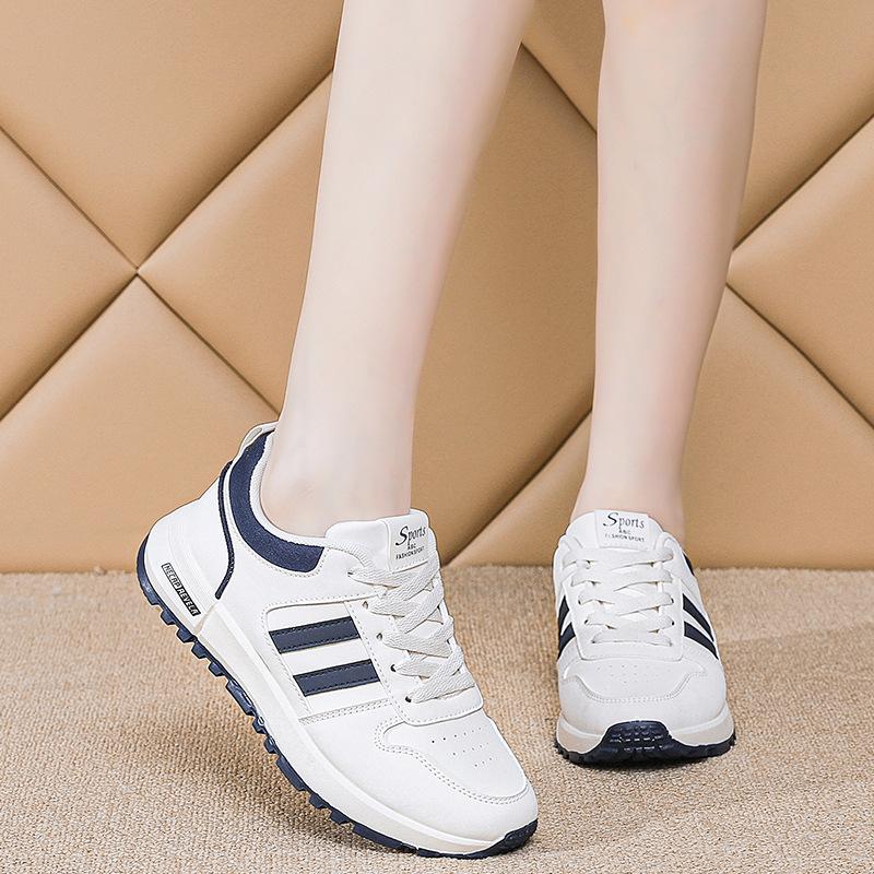 2025 new autumn fashion running sports shoes outdoor versatile casual shoes female students soft-soled travel Forrest Gump shoes