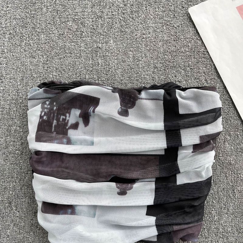 

Тай-дай Сексуальное спортивное нижнее белье Топ-труба Женский Пуш-ап Ударопрочный Бег Красивая спина Фитнес-бра Против обвисания Жилет для йоги Black Free size (40.00kg -65.00kg)