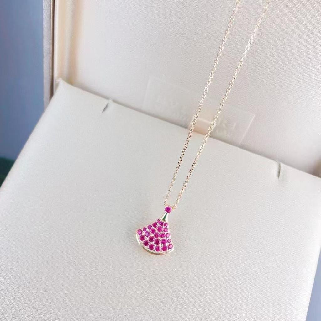 Natural Mother-of-Pearl Double-Layer Fan Pendant Necklace - Women's Luxury Clavicle Chain