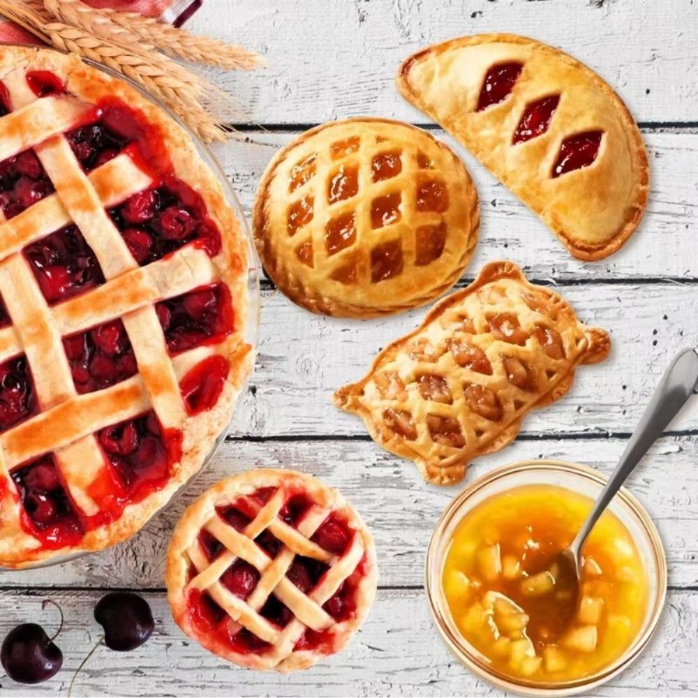 3pcs Creative Baking Mold Plastic Dessert Mould Baking Utensils Bread Mold Cookie Pudding