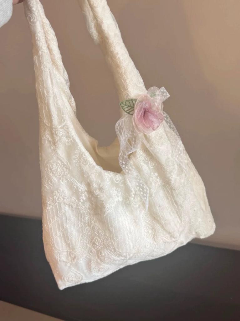 Korean Small Fresh Lace Flower Canvas Bag Women's New Large-capacity Shoulder Support Bag Commuter Armpit Bag