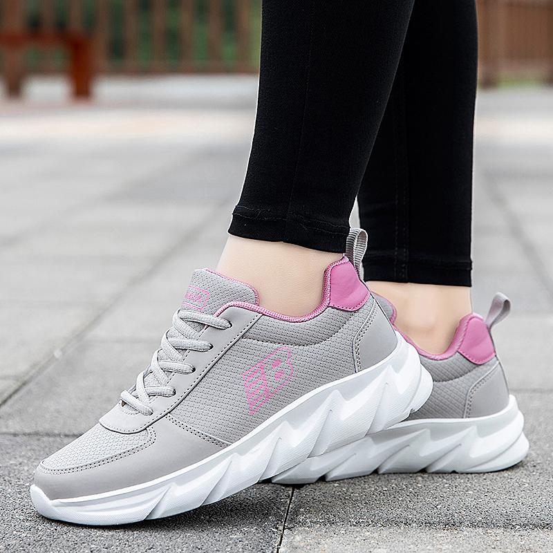 Fashion Spring and Autumn Ladies Daily Women's Shoes Casual Sports Korean Fashion Breathable Flat Bottom Running Light Travel Sneakers