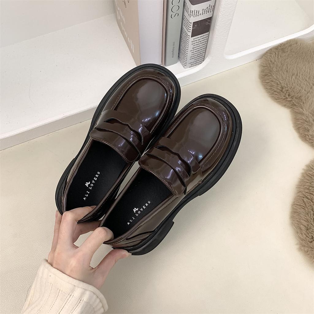 2025 Autumn British Retro Style Single Shoes Small Leather Shoes Feel Platform Loafers Doudou Shoes Early Autumn Black Women's Shoes