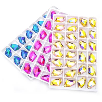 Naaien en breien – Strass-steentjes