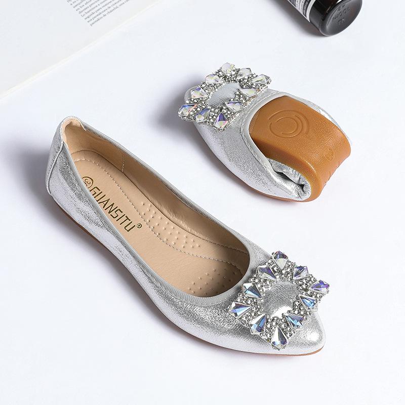 Summer Women Shoes Luxury Designer Crystal Ladies Outdoor Casual Shoes Soft Soles Office Flip Flops Party Flats Loafers WSH4830