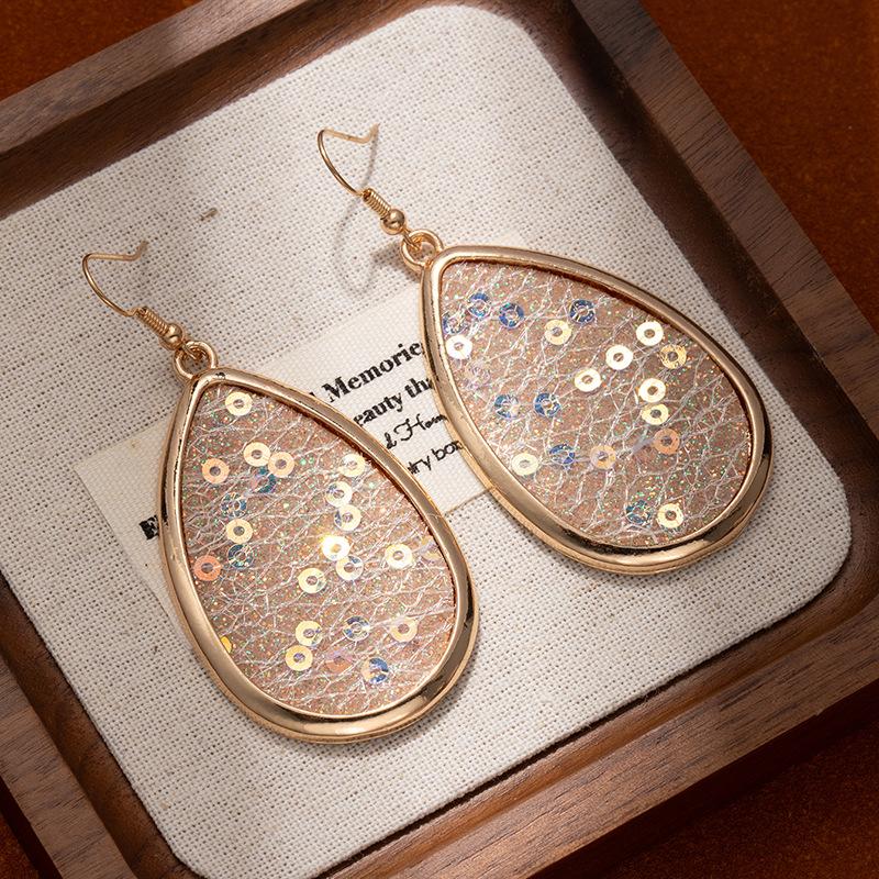 

Trendy Water Drop Earrings, High-End Stickers, Sequined Earrings, Femininity Light Luxury Party Earrings.