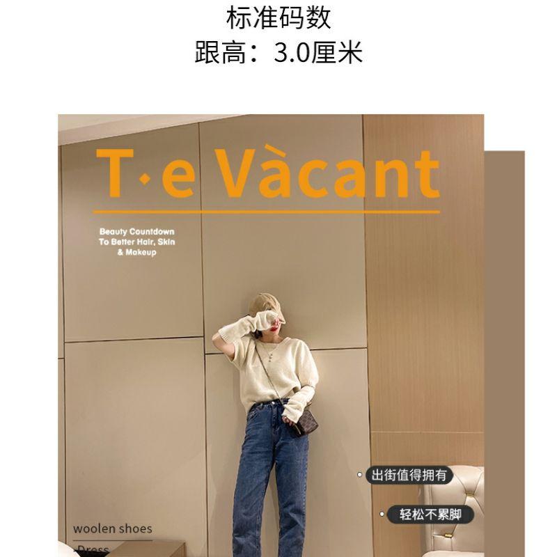 Internet celebrity little white shoes female ins tide super fire 2025 spring and autumn new Hong Kong style casual board shoes platform biscuit shoes