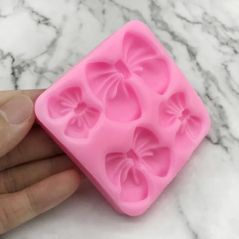 Newest 1pcs Cute Knot Bow Molds Soft Silicone Fondant Resin Art Mould Cake Decoration Pastry Kitchen Baking Accessories Tools