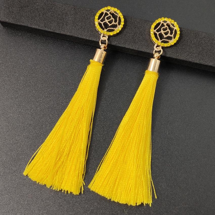 Europäischer & Amerikanischer Modetrend Damen Rosenquasten-Ohrringe - Überlanges Design