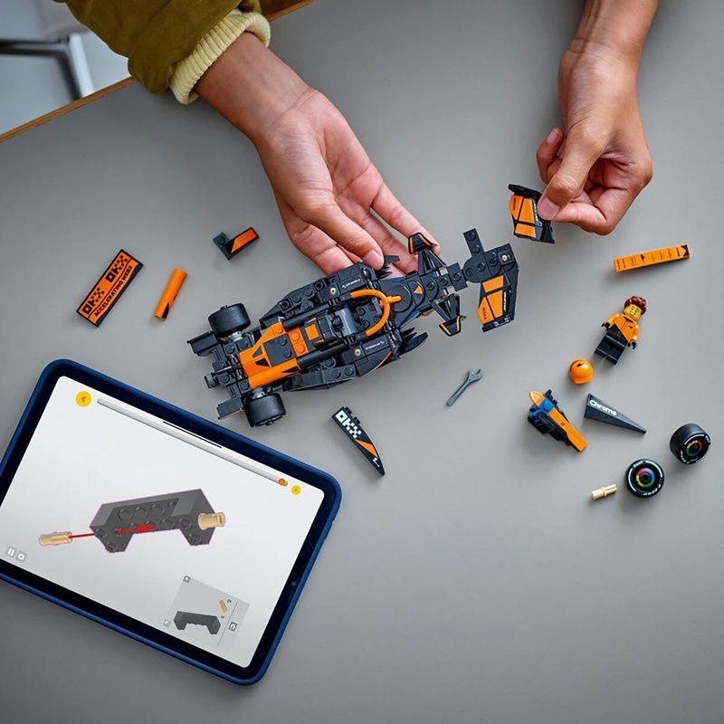 LEGO McLaren F1 Team MCL38 Závodní vůz